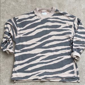 American Eagle sweatshirt